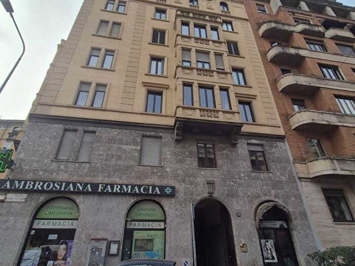 Appartamento bilocale in affitto in Viale Regina Giovanna, Porta Venezia, Milano