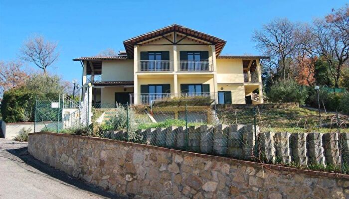 Casa in vendita in Magione