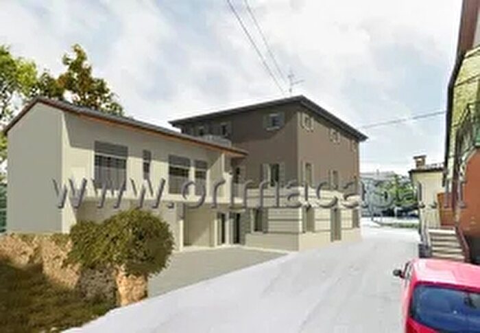 Casa con 20 locali in vendita in Via Chiesa, Marano Di Valpolicella