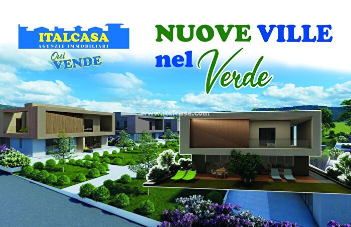 Casa quadrilocale in vendita in Via Bahamas, Crotone