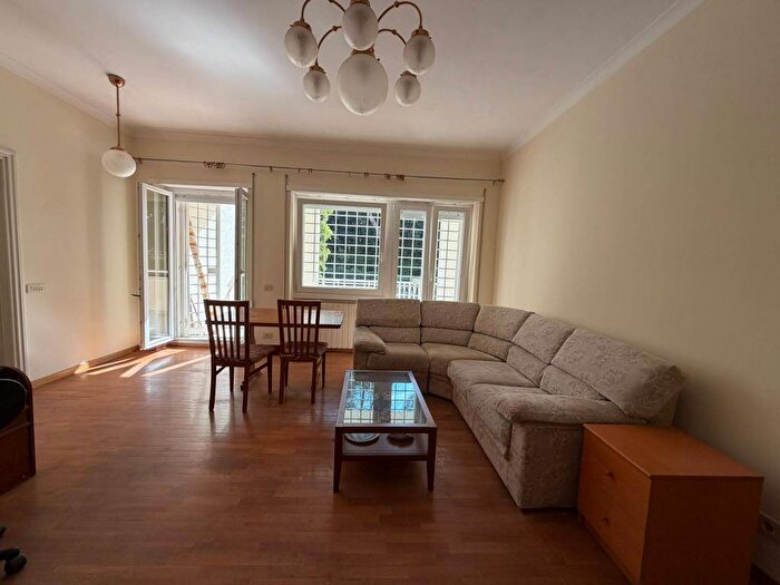 Appartamento trilocale in affitto in Via Italo Piccagli, La Giustiniana, Roma