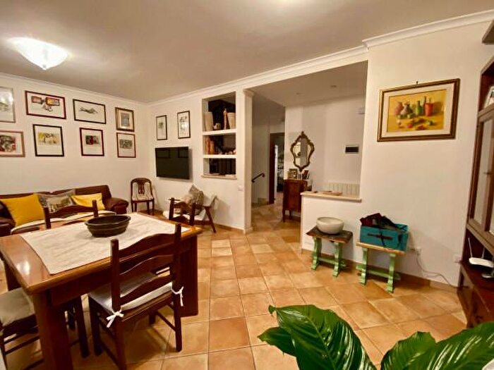 Casa con 6 locali in vendita in Via Conti di Rieti, Roma
