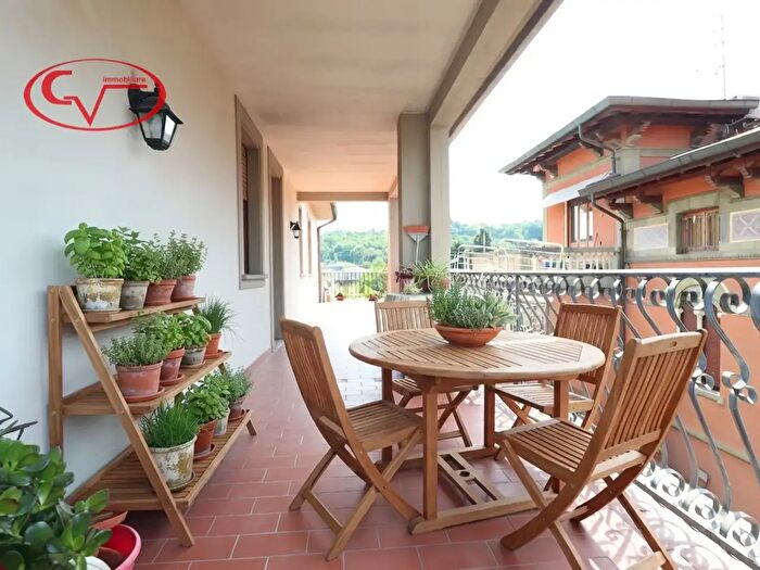 Appartamento con 5 locali in vendita in Via Ammiraglio Ernesto Burzagli, Montevarchi