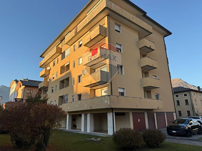 Appartamento quadrilocale in vendita in Via Alpago Novello, Belluno
