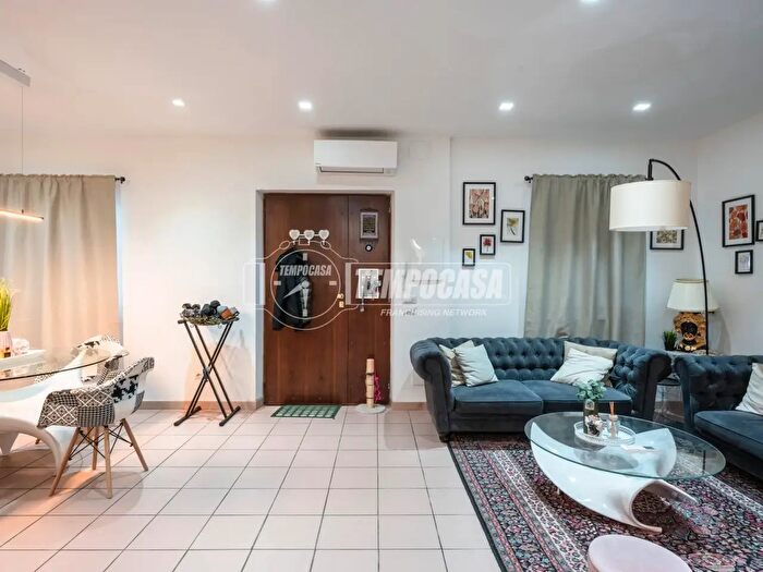 Casa con 5 locali in vendita in Contrada San Savino, Civitanova Marche