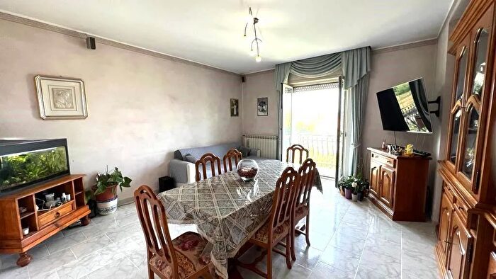 Appartamento trilocale in vendita in Via Tofaro Sora Frosinone, Sora