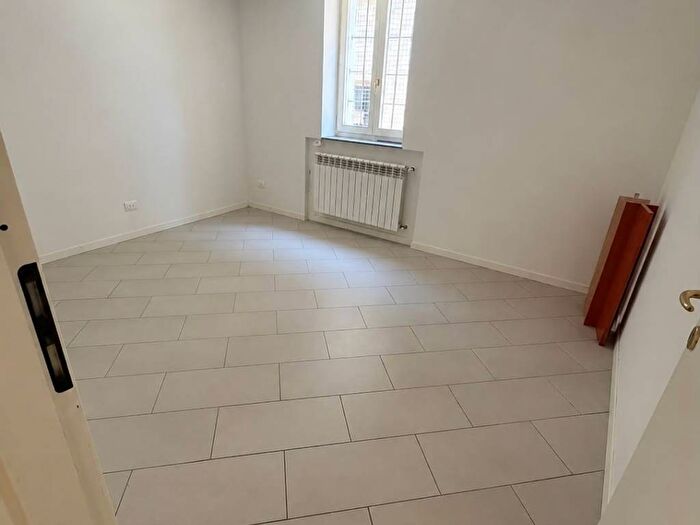 Appartamento bilocale in affitto in Via Asilo, Centro, Stradella