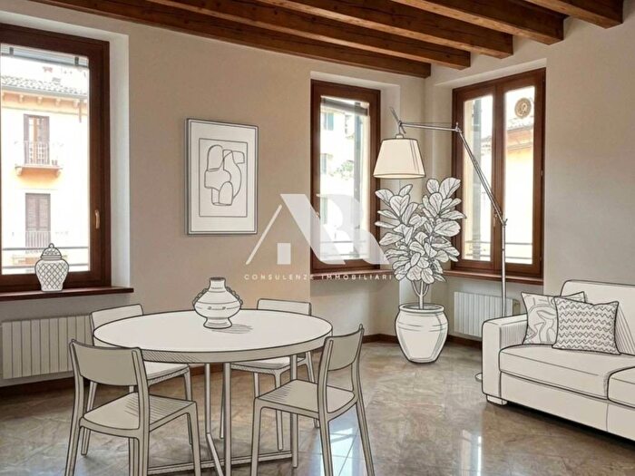 Appartamento bilocale in affitto in Via Scrimiari, Veronetta, Verona