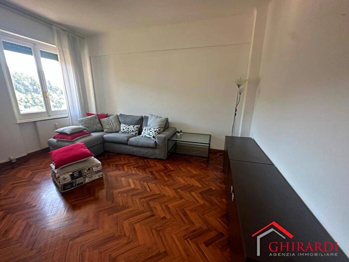 Appartamento bilocale in affitto in Via Sergio Piombelli, Rivarolo, Genova
