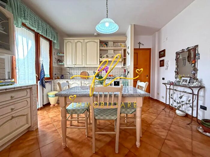 Appartamento quadrilocale in vendita in Cecina