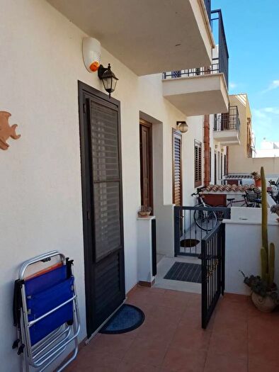 Appartamento quadrilocale in vendita in Via Generale Giuseppe Arimondi San Vito Lo Capo, Palermo