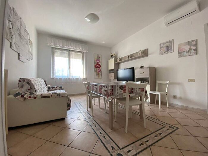 Appartamento quadrilocale in affitto in Via Isola dello Sparviero, Zona Nuova Pratoranieri, Follonica