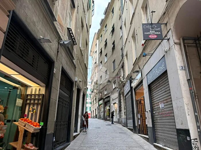 Appartamento bilocale in affitto in Via di Scurreria, Genova