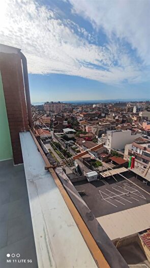 Appartamento con 7 locali in vendita in Via Salvatore Citelli, Catania