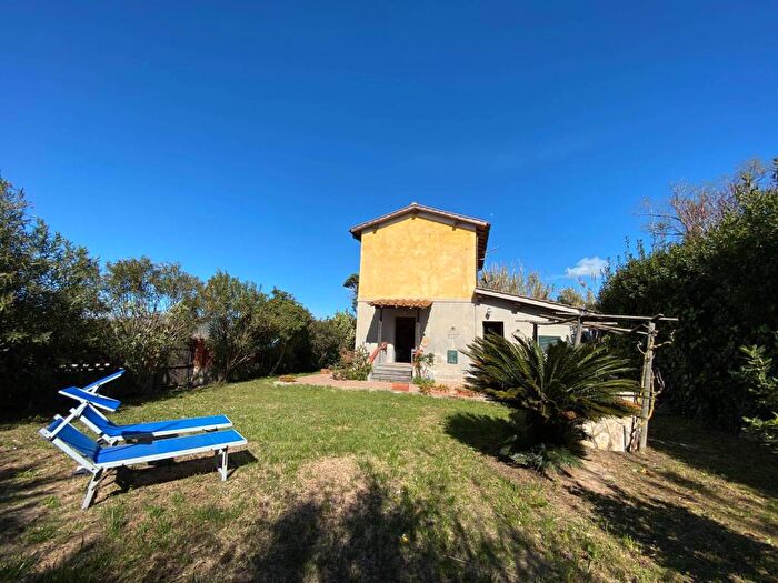 Casa trilocale in affitto in Lungolago Dei Pescatori, Centro, Orbetello