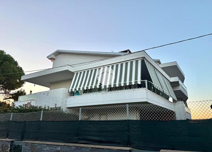 Appartamento bilocale in vendita in Via Cervara, Cervia