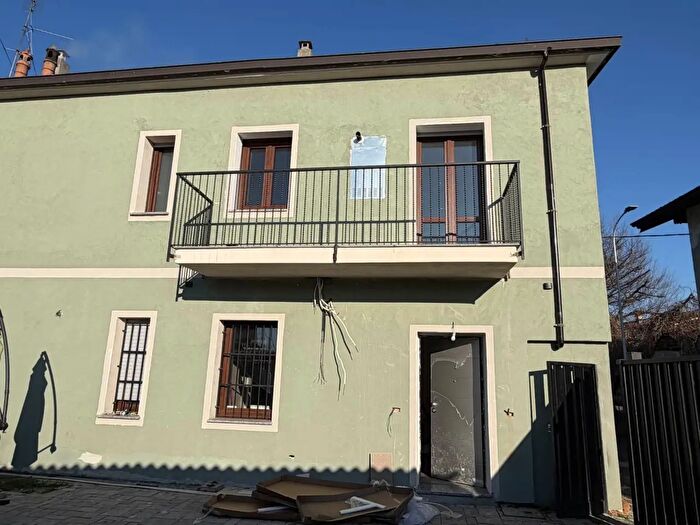 Casa quadrilocale in vendita in Gambolo