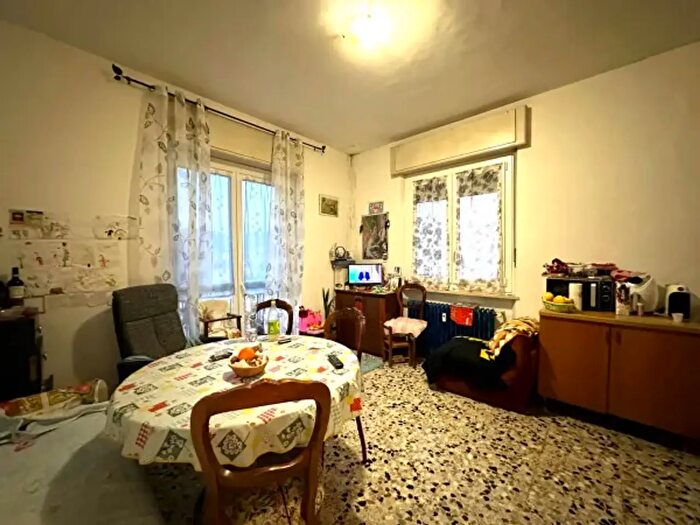 Appartamento trilocale in vendita in Via Buenos Aires, Canelli