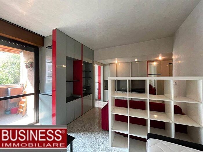 Appartamento monolocale in affitto in Via Tolentino, Cenisio, Milano