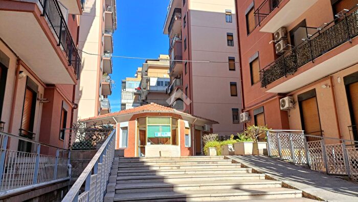 Appartamento trilocale in vendita in Ronco Secondo di Via Tisia, Siracusa