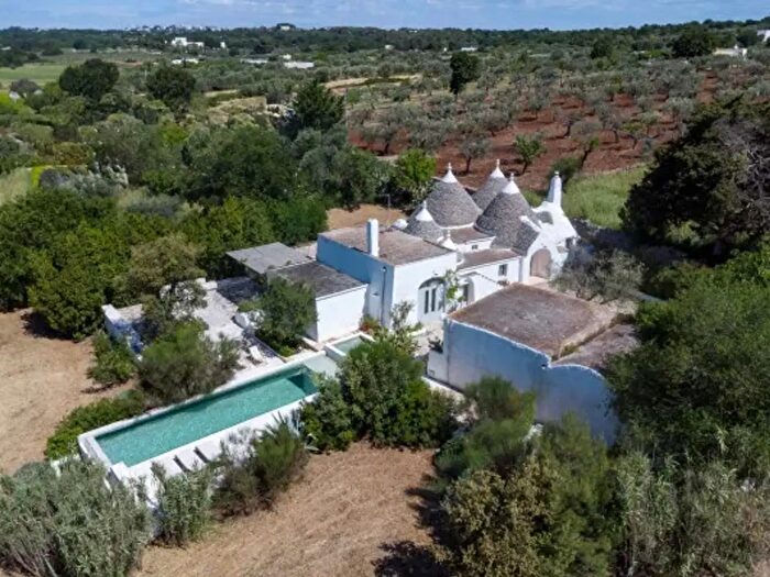 Casa quadrilocale in vendita in Ostuni