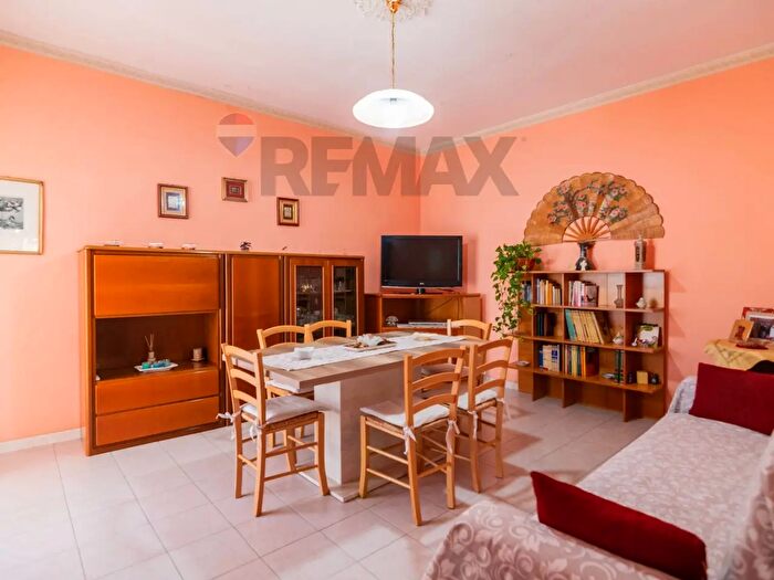 Casa con 6 locali in vendita in Via Villa Flaminia a, Catania