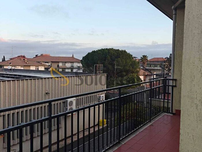 Appartamento trilocale in affitto in Centro, Mascalucia