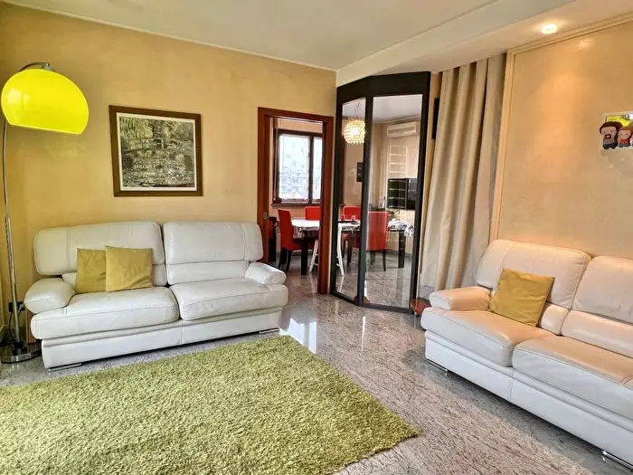 Appartamento quadrilocale in vendita in Via Trento, Cattaneo Pacinotti Torricelli, Lissone