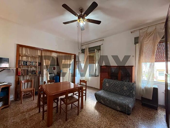 Appartamento con 5 locali in vendita in Via San Martino della Battaglia, Priolo Gargallo
