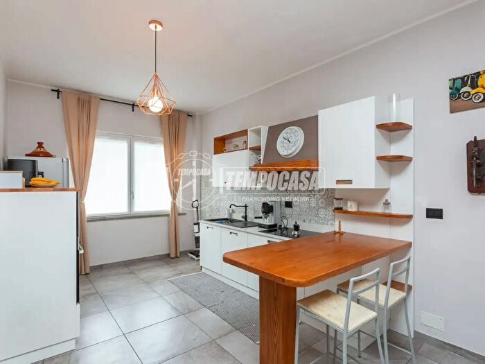 Casa con 7 locali in vendita in Via Roma, Marene