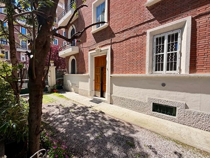 Appartamento quadrilocale in vendita in Via Giuseppe Mazza, Bologna