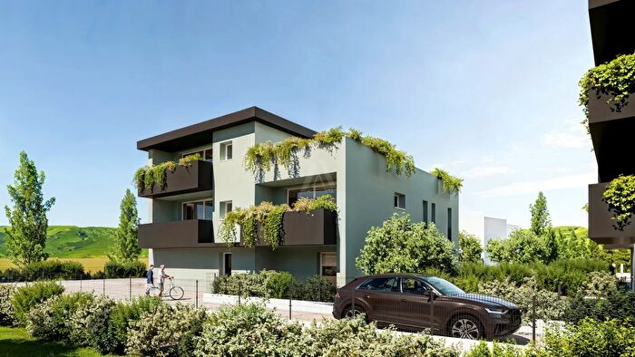 Appartamento quadrilocale in vendita in Via Alessandro Manzoni, Castelfranco Veneto