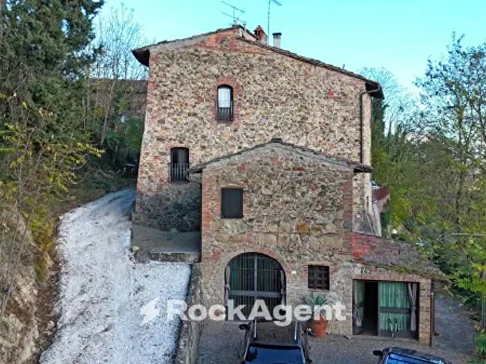 Casa con 6 locali in vendita in Strada Comunale di Catignano, Gambassi Terme