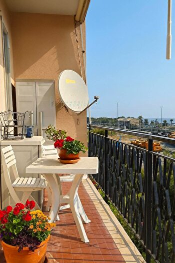 Appartamento quadrilocale in vendita in Via Sempione, Albenga