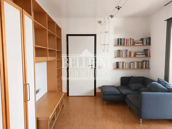 Appartamento trilocale in affitto in Via Galileo Galilei, Vicenza