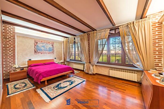 Casa quadrilocale in vendita in Via Accilio Tosi, Carmagnola