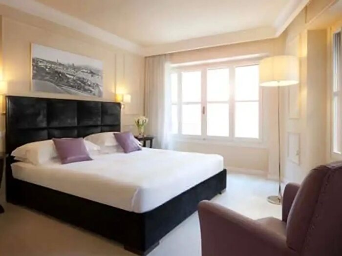 Appartamento monolocale in affitto in Piazza di Santo Stefano, Firenze