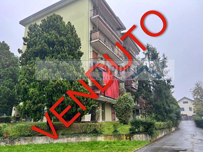 Appartamento trilocale in vendita in Via Dalmazia, Cernusco Sul Naviglio