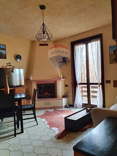 Appartamento bilocale in vendita in Colombera, Zogno