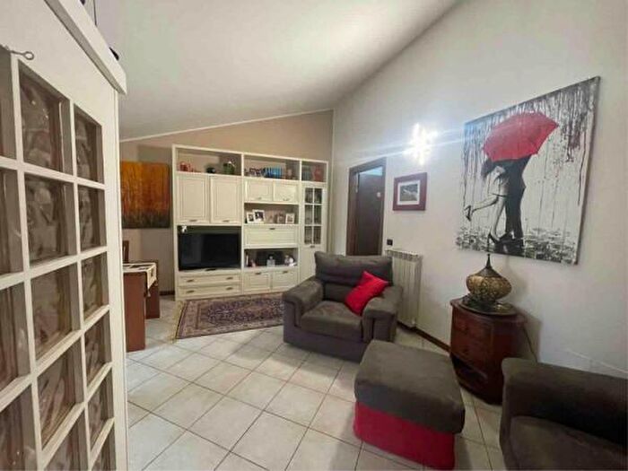 Appartamento bilocale in vendita in Via Ponte Le Cave, Terni