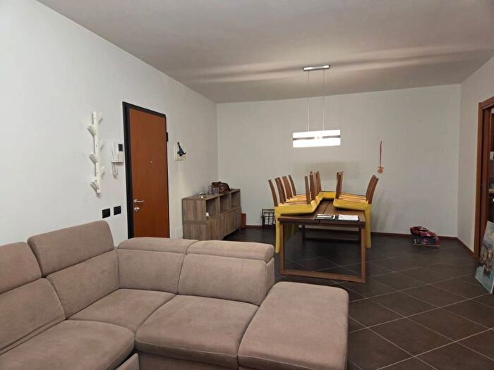 Appartamento trilocale in affitto in Centro, Albano Laziale