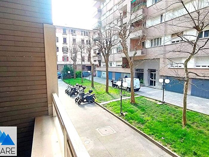 Appartamento bilocale in affitto in Via Valmartinaga, Gretta, Trieste