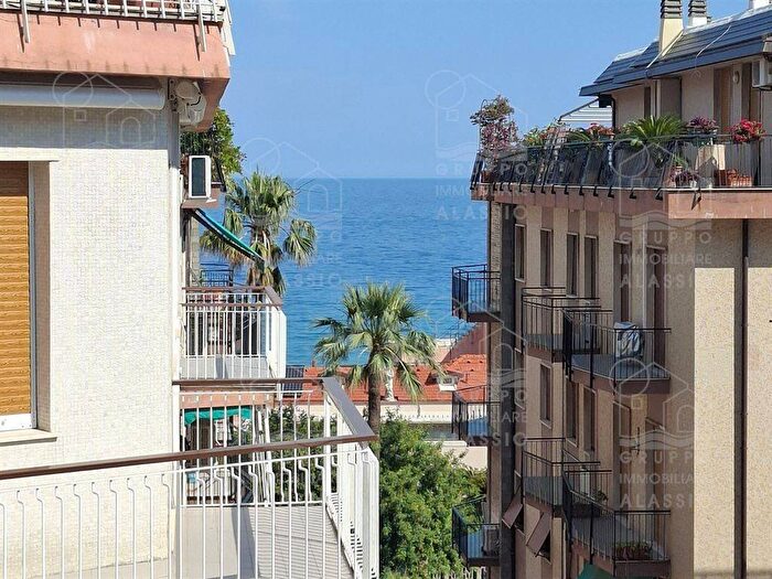 Appartamento bilocale in affitto in Via Thomas Mann, Borgo Coscia, Alassio