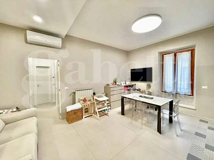 Appartamento trilocale in affitto in Via Ancona, Roma