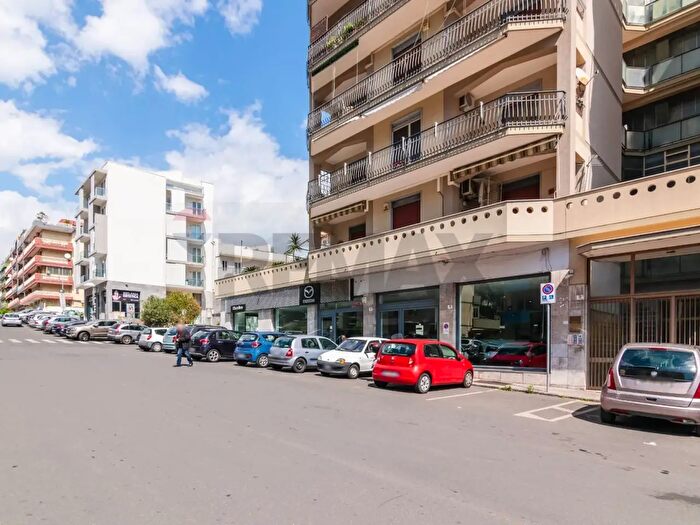 Appartamento quadrilocale in vendita in Via Gustavo Vagliasindi, Catania