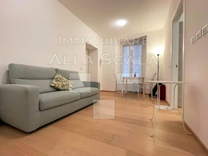 Appartamento bilocale in affitto in Via Francesco Cherubini, Milano