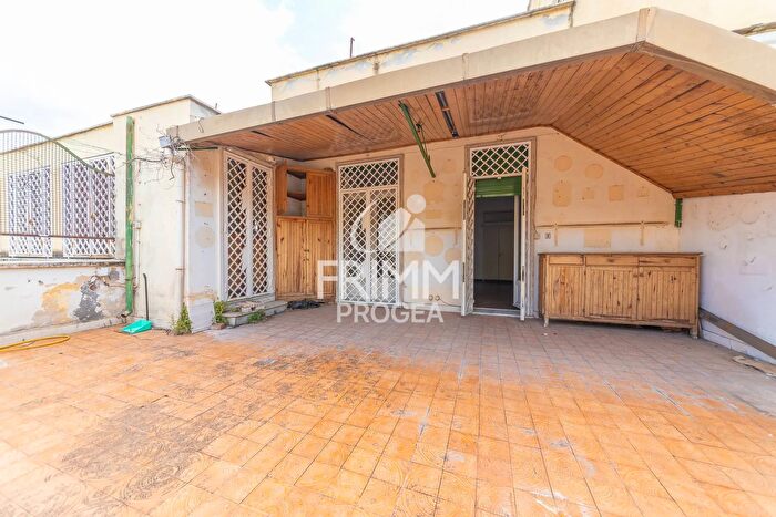 Appartamento quadrilocale in vendita in Via di SantAngela Merici, Roma