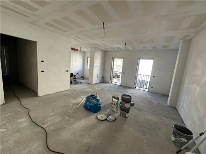 Appartamento quadrilocale in vendita in Capraia E Limite