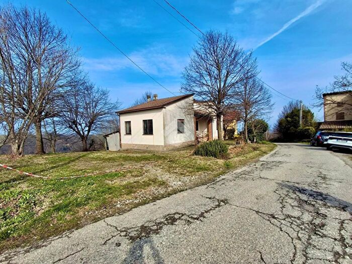 Casa trilocale in vendita in Diolo Croce di Lugagnano, Lugagnano Val DArda