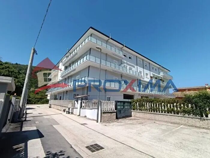 Appartamento trilocale in vendita in Via Salvo dAcquisto, Avezzano